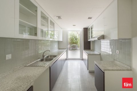 Városi lakóépület itt: Dubai, EAE, 3 hálószoba, 187.2 m², azonosító: 689118 - fénykép 9