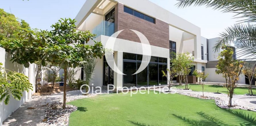 Huvila Yas Island, Abu Dhabi, Arabiemiraatit 5 makuuhuonetta, 568 m2 № 644544