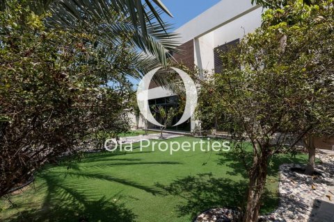Huvila Yas Island, Abu Dhabi, Arabiemiraatit 5 makuuhuonetta, 568 m2 № 644544 - kuva 4