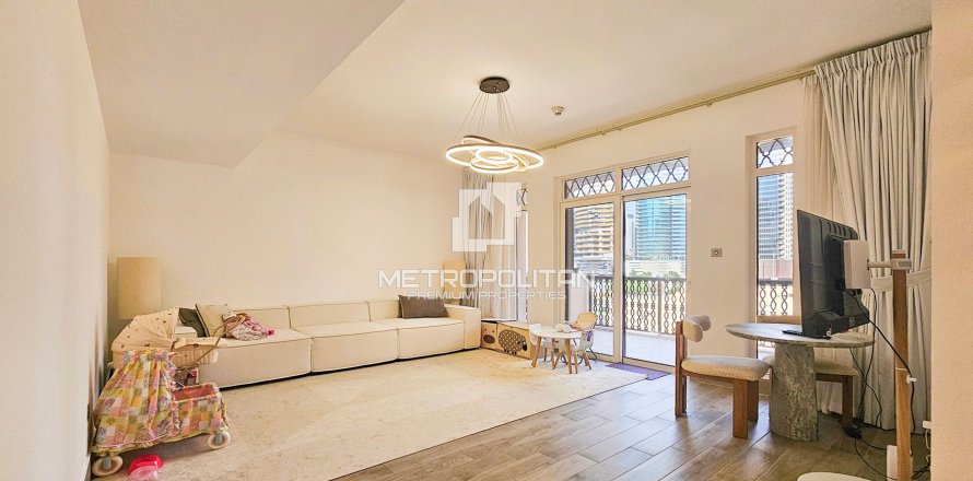 Apartament në Old Town, Dubai, Emiratet e Bashkuara Arabe 1 dhomë gjumi, 85 m2. № 664152