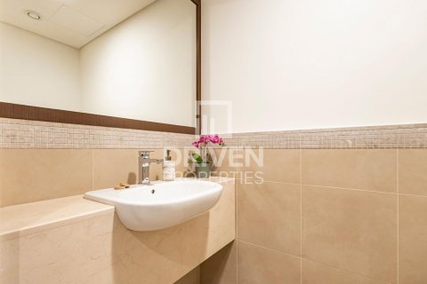 Lakás itt: Downtown Dubai (Downtown Burj Dubai), Dubai, EAE, 2 hálószoba, 129 m², azonosító: 683509 - fénykép 20