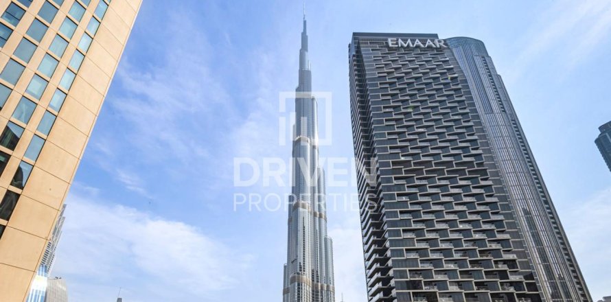 Lakás itt: Downtown Dubai (Downtown Burj Dubai), Dubai, EAE, 2 hálószoba, 129 m², azonosító: 683509