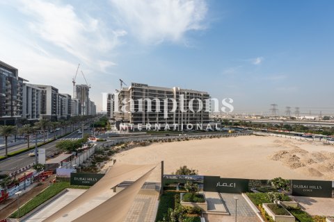 Huoneisto Dubai Hills Estate, Dubai, Arabiemiraatit 3 makuuhuonetta, 149.71039741 m2 № 662539 - kuva 1