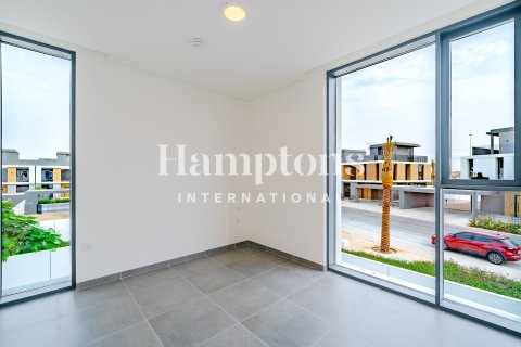 Vila v Arabian Ranches 3, Dubai, SAE 4 ložnice, 389.48932429 m² Č.: 662536 - fotografie 18