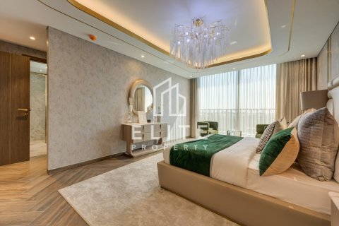 Villa in Dubai, UAE 7 bedrooms, 1021 sq.m. № 736014 - photo 21