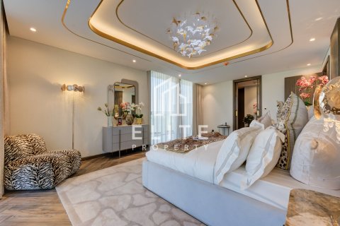 Villa in Dubai, UAE 7 bedrooms, 1021 sq.m. № 736014 - photo 18