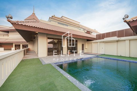 Penthouse di Palm Jumeirah, Dubai, UAE 4 bilik tidur, 677 meter persegi № 736015 - foto 28