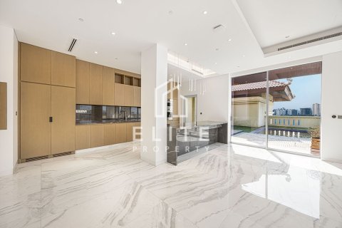 Penthouse di Palm Jumeirah, Dubai, UAE 4 bilik tidur, 677 meter persegi № 736015 - foto 9