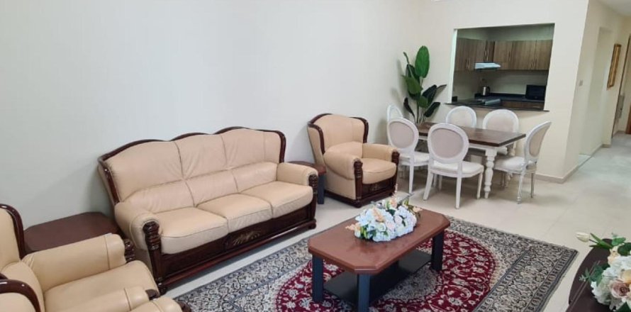 آپارتمان در Al Sawan، Ajman ، امارات متحده عربی 2 خوابه ، 155 متر مربع.  شماره 681606