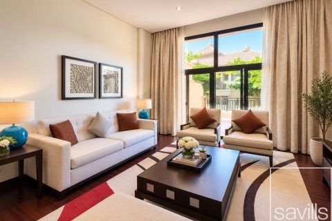 Apartamento en alquiler en Palm Jumeirah, Dubai, EAU 1 dormitorio, 144.93 m2 № 766875 - foto 2