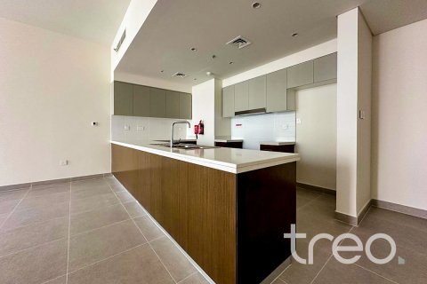 Üürile anda korter asukohaga Burj Khalifa, Dubai, AÜE: 3 magamistoaga, 160.07 m² Nr 733581 - pilt 4