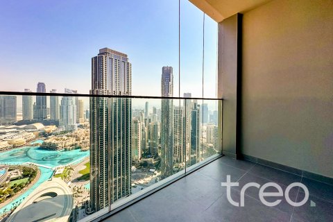 Üürile anda korter asukohaga Burj Khalifa, Dubai, AÜE: 3 magamistoaga, 160.07 m² Nr 733581 - pilt 1