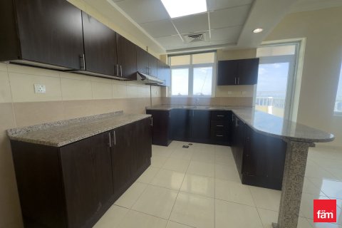Apartment til salg i Majan, Dubai, UAE 3 soveværelser, 153.1 kvm № 679108 - foto 5