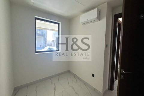 Villa te huur in Mohammed Bin Rashid City, Dubai, VAE 4 slaapkamers, 288 vr.m., nr 642161 - foto 4