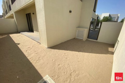 Radhus till försäljning i Dubai, UAE 4 sovrum, 215 kvm Nr. 708377 - fotografi 18
