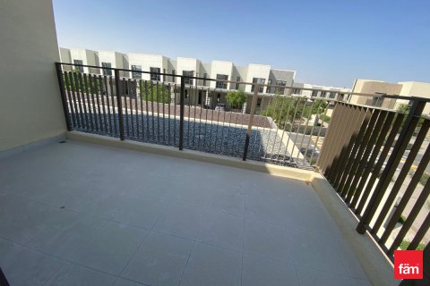 Radhus till försäljning i Dubai, UAE 4 sovrum, 215 kvm Nr. 708377 - fotografi 16