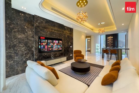 Villa in Dubai, UAE 6 bedrooms, 778.1 sq.m. № 647723 - photo 5