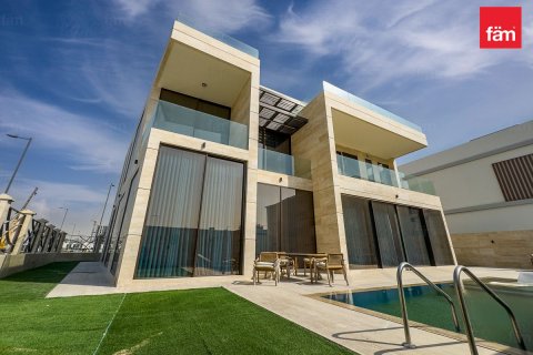 Villa in Dubai, UAE 6 bedrooms, 778.1 sq.m. № 647723 - photo 2