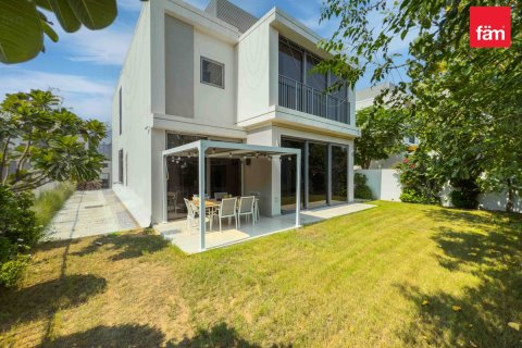 Villa itt: Dubai Hills Estate, EAE, 3 hálószoba, 404.7 m², azonosító: 647745 - fénykép 1