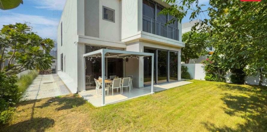 Villa itt: Dubai Hills Estate, EAE, 3 hálószoba, 404.7 m², azonosító: 647745