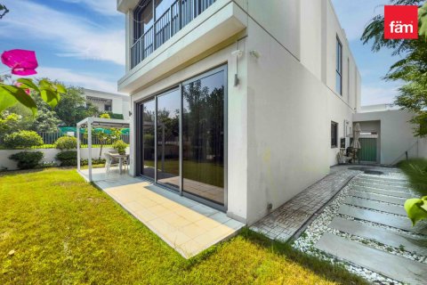 Villa itt: Dubai Hills Estate, EAE, 3 hálószoba, 404.7 m², azonosító: 647745 - fénykép 16
