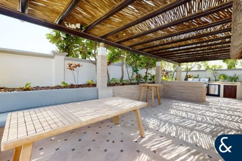 فيلا للإيجار في نخلة جميرا، دبي، الإمارات العربية المتحدة 5 غرفة نوم ، 621 متر مربع ، رقم 688871 - صورة 8