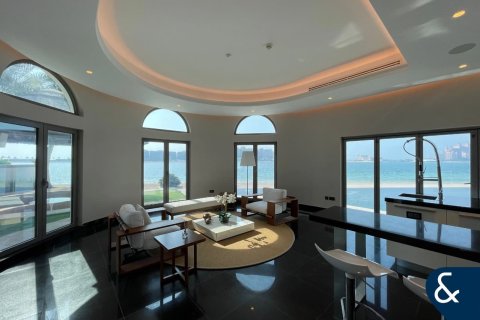 فيلا للإيجار في نخلة جميرا، دبي، الإمارات العربية المتحدة 5 غرفة نوم ، 621 متر مربع ، رقم 688871 - صورة 2