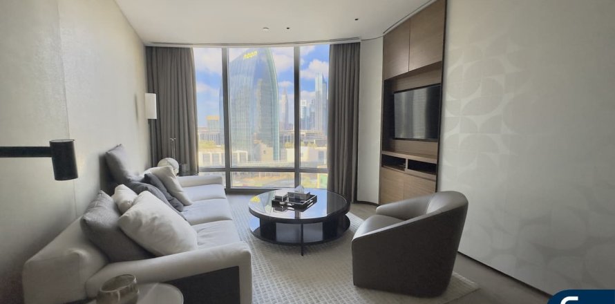 דירה ב Downtown Dubai (Downtown Burj Dubai), Dubai, איחוד האמירויות 1 חדר שינה, 110 מ"ר מספר 688873