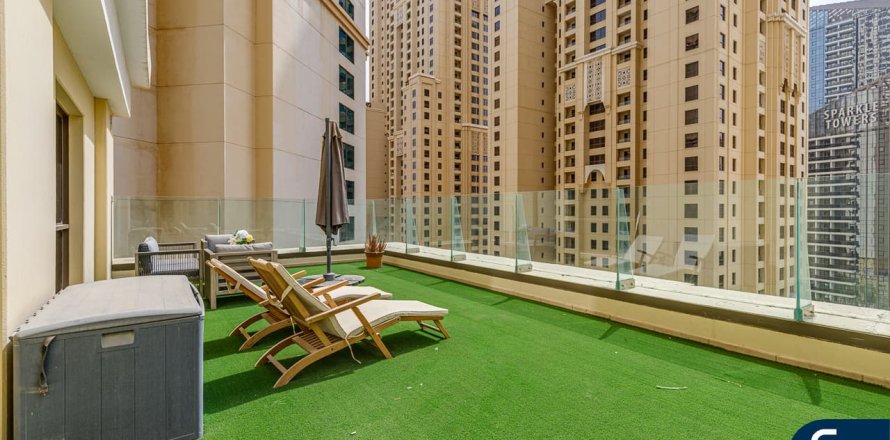 Dzīvoklis Jumeirah Beach Residence, Dubaijā, AAE 2 istabas, 175 m2 Nr. 688870
