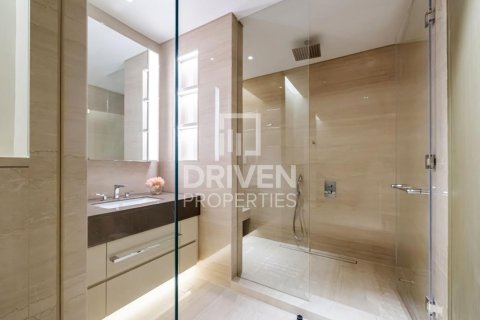 Apartament de închiriat în Downtown Dubai (Downtown Burj Dubai), Dubai, EAU 4 dormitoare, 492.39 mp. №768111 - poză 29