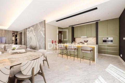 Apartament de închiriat în Downtown Dubai (Downtown Burj Dubai), Dubai, EAU 4 dormitoare, 492.39 mp. №768111 - poză 2