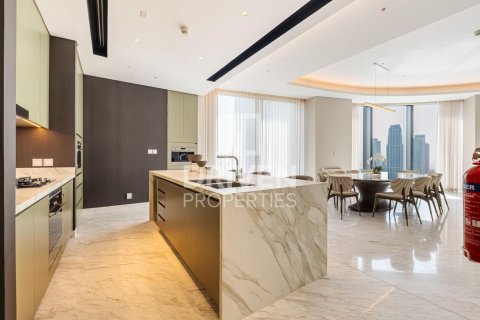 Apartament de închiriat în Downtown Dubai (Downtown Burj Dubai), Dubai, EAU 4 dormitoare, 492.39 mp. №768111 - poză 3
