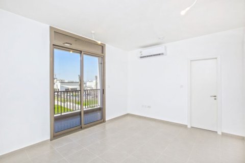 Shtëpi në qytet në Town Square, Dubai, Emiratet e Bashkuara Arabe 3 dhoma gjumi, 188 m2. № 699514 - Foto 11