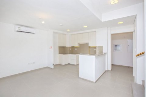 Shtëpi në qytet në Town Square, Dubai, Emiratet e Bashkuara Arabe 3 dhoma gjumi, 188 m2. № 699514 - Foto 27