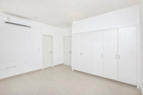 Shtëpi në qytet në Town Square, Dubai, Emiratet e Bashkuara Arabe 3 dhoma gjumi, 188 m2. № 699514 - Foto 10