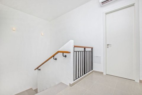 Shtëpi në qytet në Town Square, Dubai, Emiratet e Bashkuara Arabe 3 dhoma gjumi, 188 m2. № 699514 - Foto 8