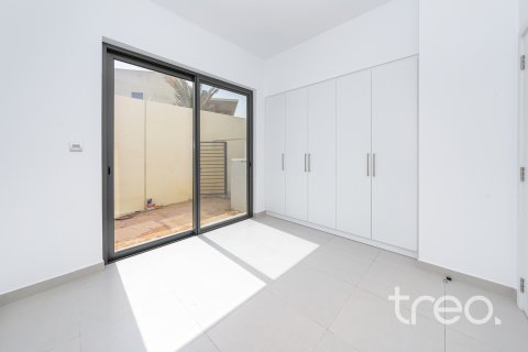 Townhouse til leje i Arabian Ranches 2, Dubai, UAE 4 soveværelser, 199.09 kvm № 739337 - foto 5