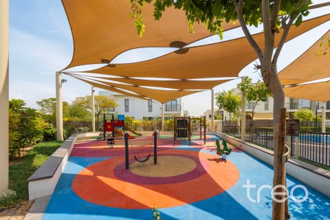 Townhouse til leje i Arabian Ranches 2, Dubai, UAE 4 soveværelser, 199.09 kvm № 739337 - foto 17