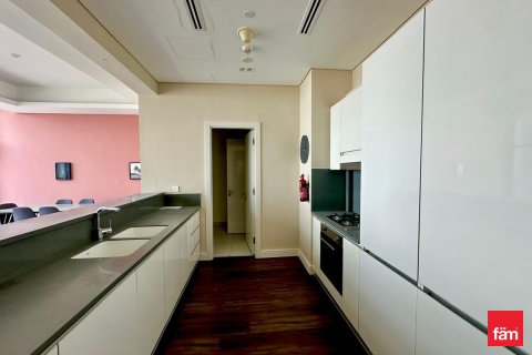 Apartment in Downtown Dubai (Downtown Burj Dubai), UAE 2 bedrooms, 141.7 sq.m. № 630580 - photo 7