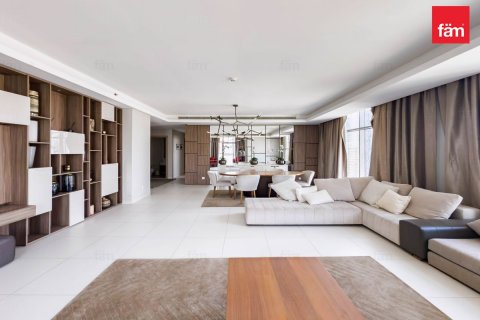 Apartament në Downtown Dubai (Downtown Burj Dubai), Emiratet e Bashkuara Arabe 2 dhoma gjumi, 151.2 m2. № 630582 - Foto 5