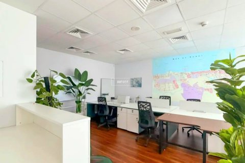Zyrë në Business Bay, Dubai, Emiratet e Bashkuara Arabe 48.4 m2. № 636823 - Foto 10