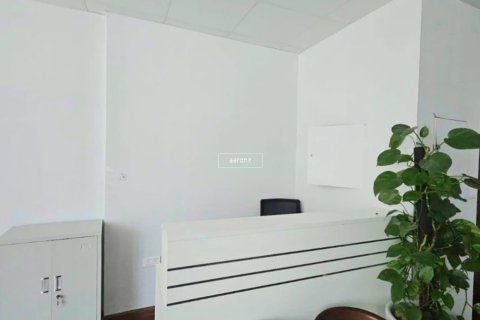 Zyrë në Business Bay, Dubai, Emiratet e Bashkuara Arabe 48.4 m2. № 636823 - Foto 8