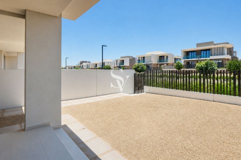 Māja Jebel Ali, Dubaijā, AAE 3 istabas, 242 m2 Nr. 718744 - attēls 2