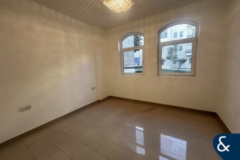 Appartamento in vendita a Motor City, Dubai, EAU 2 camere da letto, 139 mq. № 684895 - foto 6