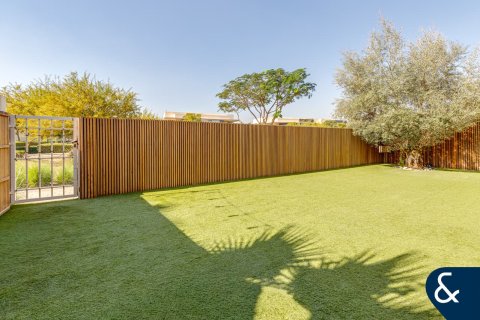 Dubai Hills Estate, Dubai, संयुक्त अरब अमीरात में विला, 5 बेडरूम, 251 वर्ग मीटर, संख्या 684921 - फ़ोटो 21