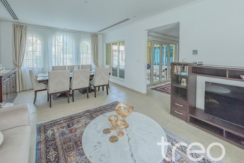 Villa itt: Jumeirah Park, Dubai, EAE, 3 hálószoba, 284.56 m², azonosító: 733534 - fénykép 4