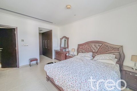 Villa itt: Jumeirah Park, Dubai, EAE, 3 hálószoba, 284.56 m², azonosító: 733534 - fénykép 10