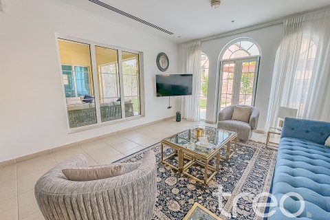 Villa itt: Jumeirah Park, Dubai, EAE, 3 hálószoba, 284.56 m², azonosító: 733534 - fénykép 2