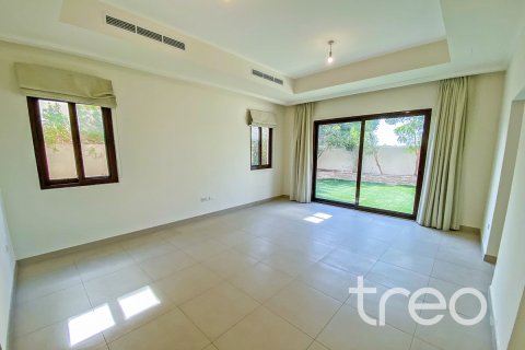 Arabian Ranches 2, Dubai, संयुक्त अरब अमीरात में विला, 4 बेडरूम, 300.45 वर्ग मीटर, संख्या 733536 - फ़ोटो 3