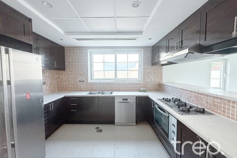 Villa itt: Jumeirah Park, Dubai, EAE, 3 hálószoba, 327.67 m², azonosító: 733535 - fénykép 12